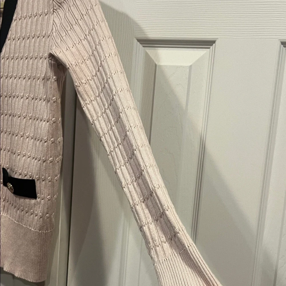 Adrianna Papell tan Cardigan with Black and gold Accents - Picture 4 of 10